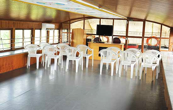 Conference Houseboats