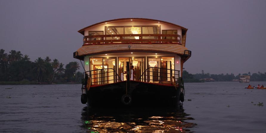conference houseboats