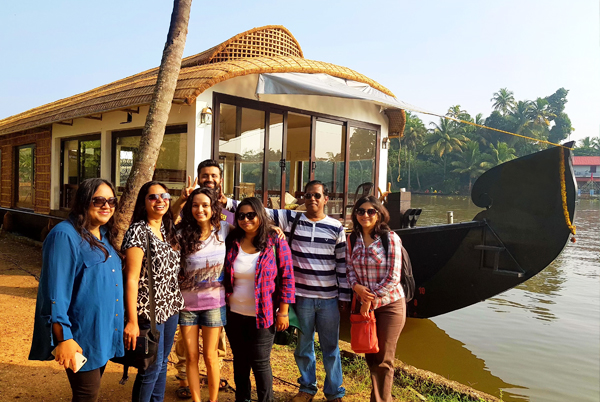Birthday / Gettogether - Houseboat Cruise